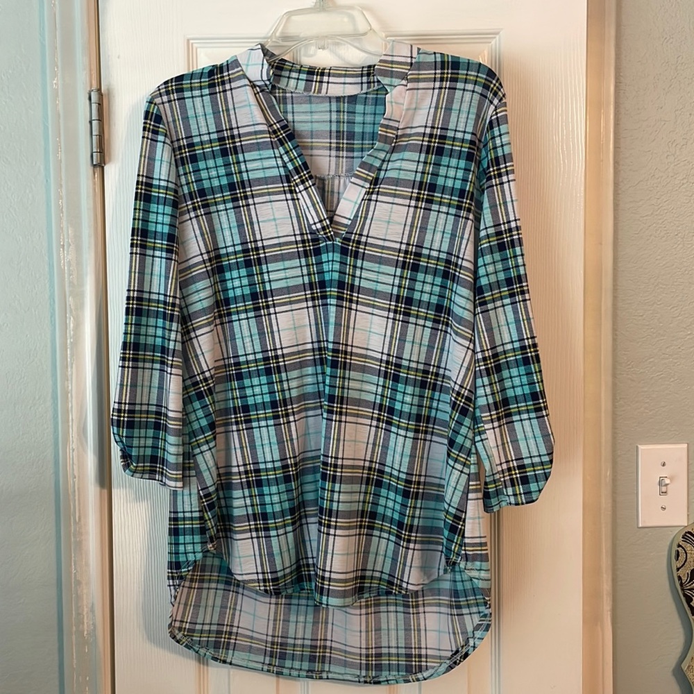 Blue Plaid Medium 3/4 sleeve top